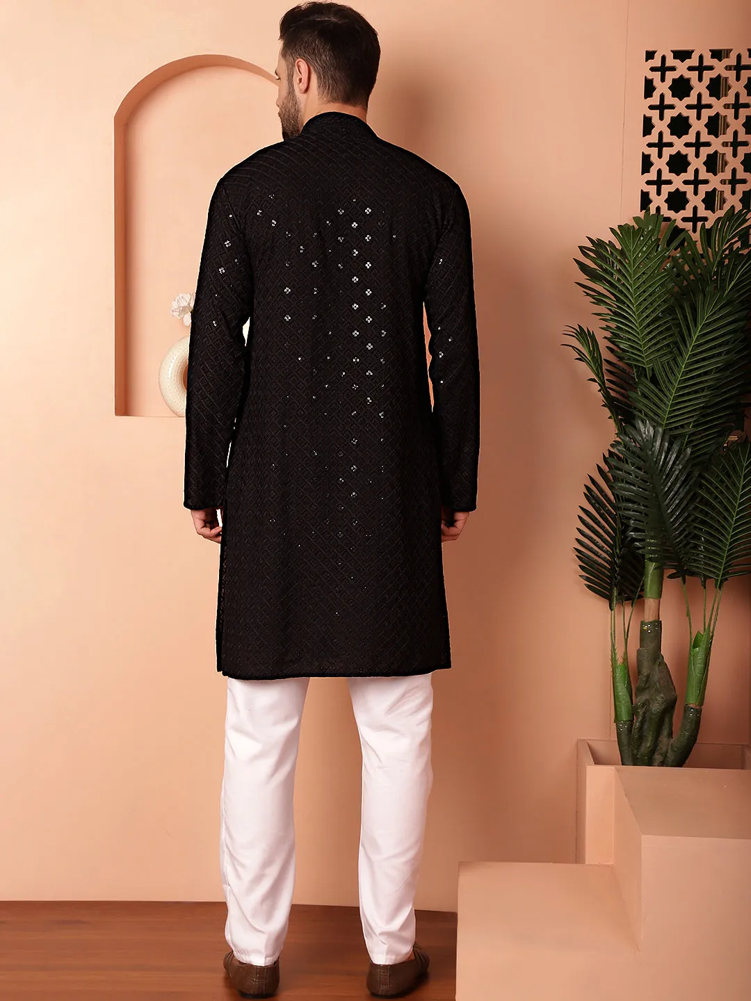 Men'S Black Embroidered And Sequence Kurta With Pyjama