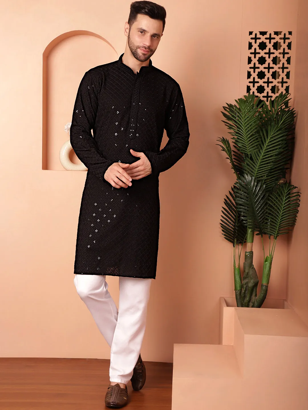 Men'S Black Embroidered And Sequence Kurta With Pyjama