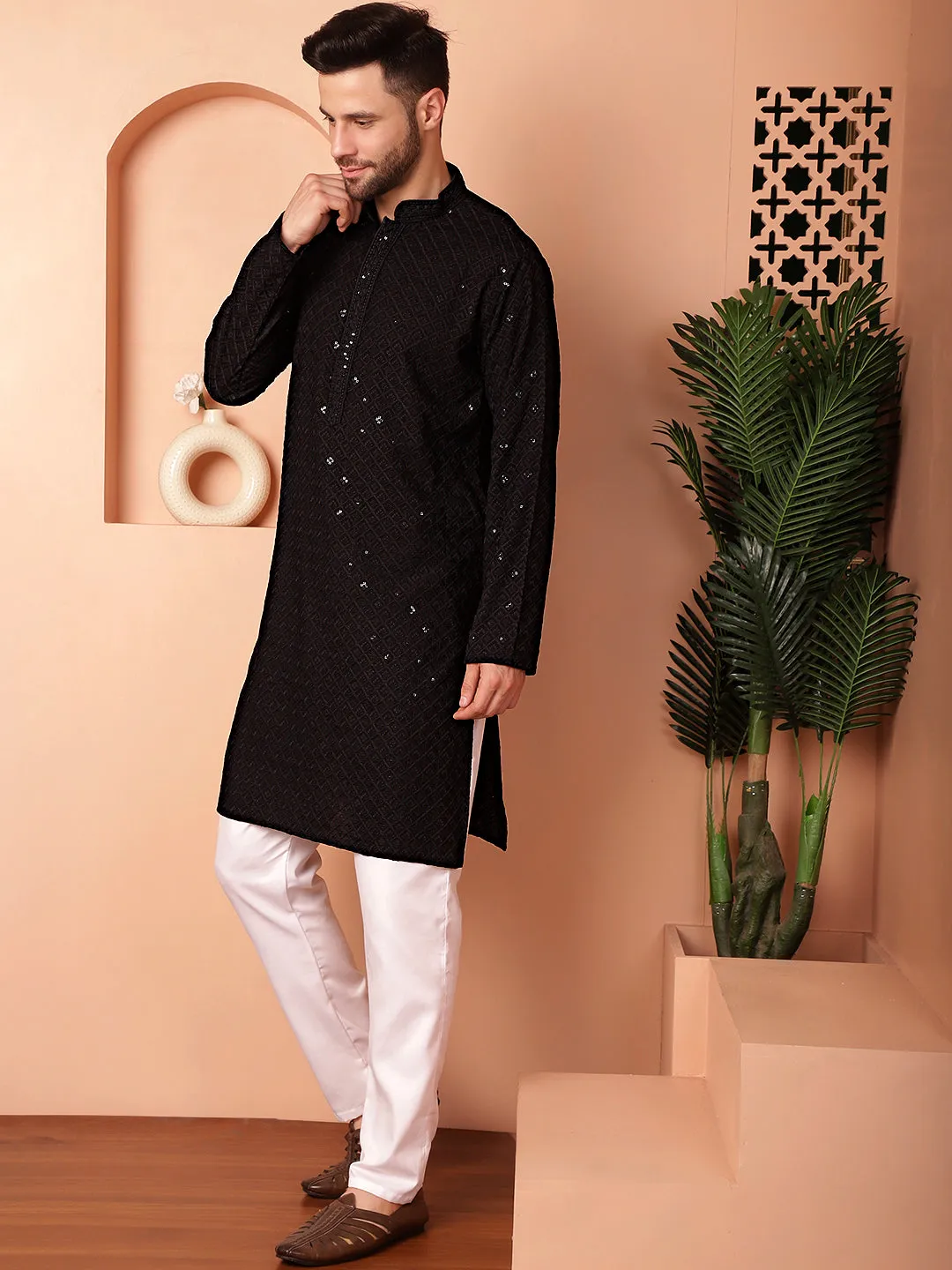 Men'S Black Embroidered And Sequence Kurta With Pyjama