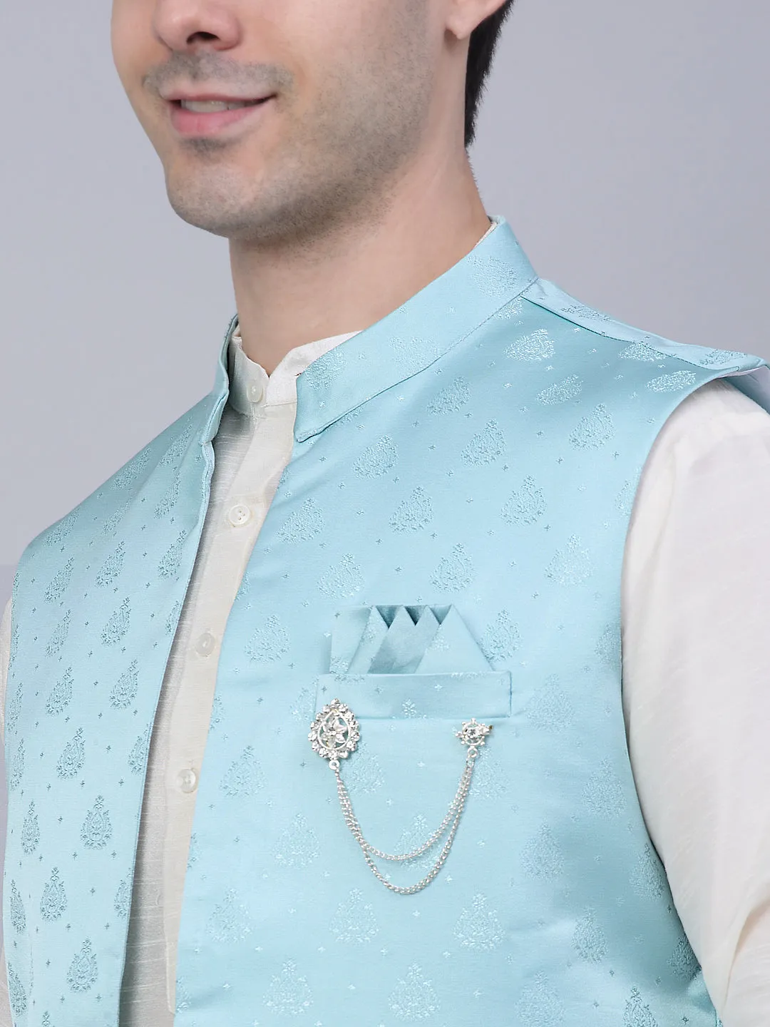 Men'S Solid Kurta Pyjama With Shrug Jacket