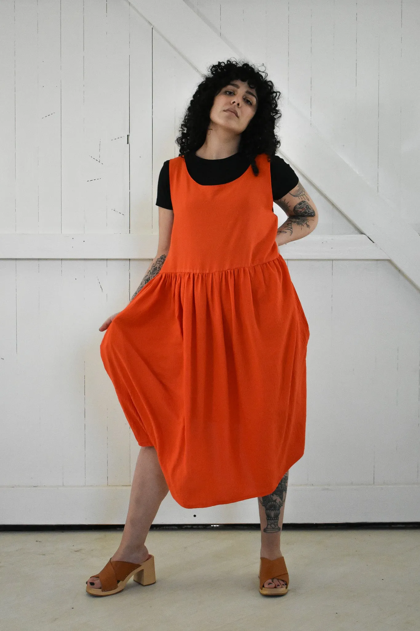 Meredith Dress in Poppy