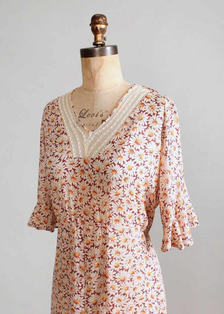 Vintage 1930s Daisy Garden Floral Cotton Day Dress