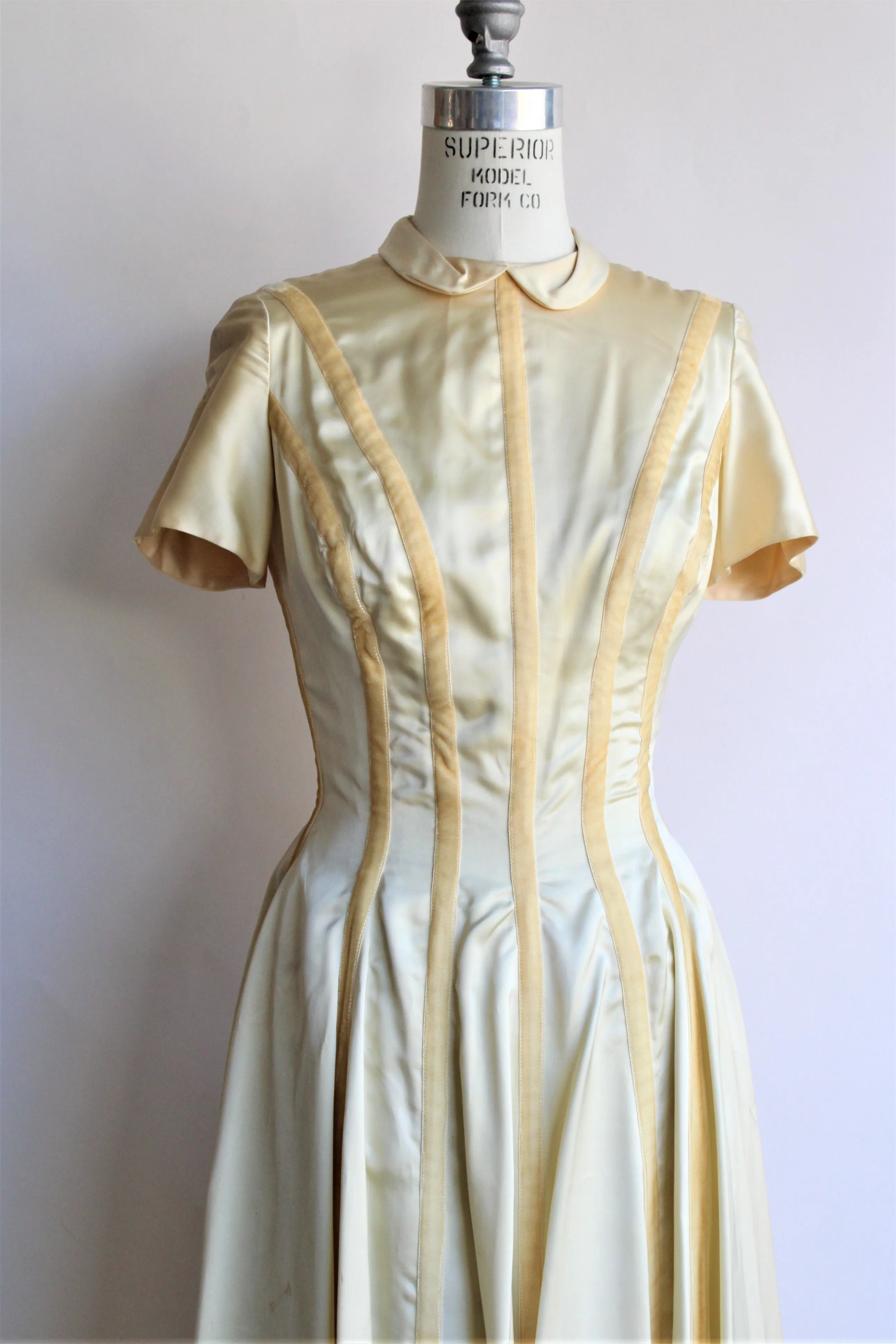 Vintage 1950s Gold Satin Party Dress