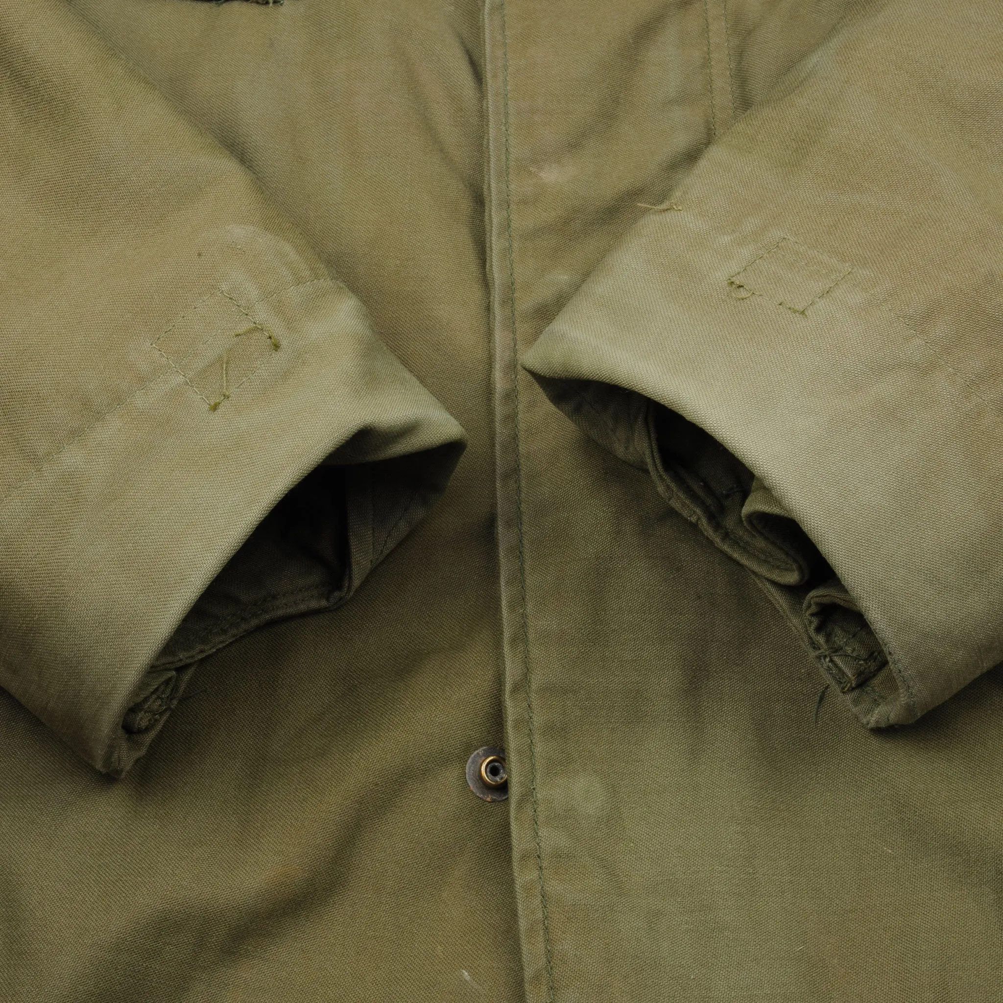 VINTAGE US ARMY M-1965 M65 FIELD JACKET 1981 SIZE LARGE REGULAR W LINER